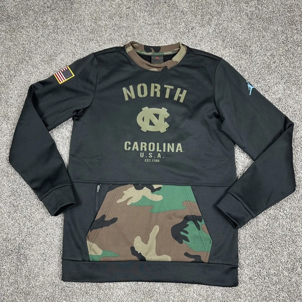 NIKE JORDAN NORTH CAROLINA TARHEELS SWEATER